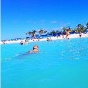 Meet your Posher, Erick ronaldo